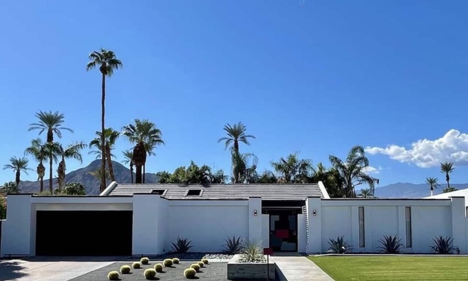 Rancho Palmeras House | Quintessential desert home with private pool!