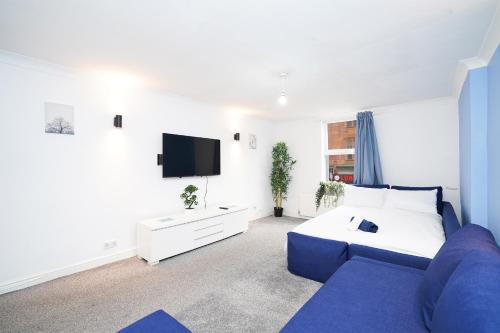 Sheffield City Centre Apartment | Quirky Flat in the City Hub