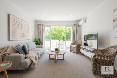 St. Heliers House | QV Stays Gorgeous Hideaway with a Touch of Spanish Charm