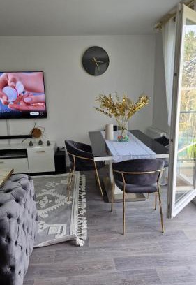 Porcheville Apartment | Résidence belle air