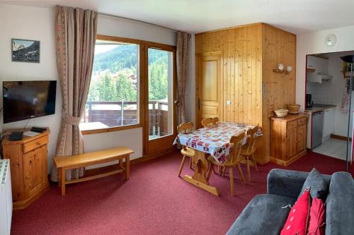 La Perriere Apartment | Résidence Saboia A23 Clés Blanches Courchevel