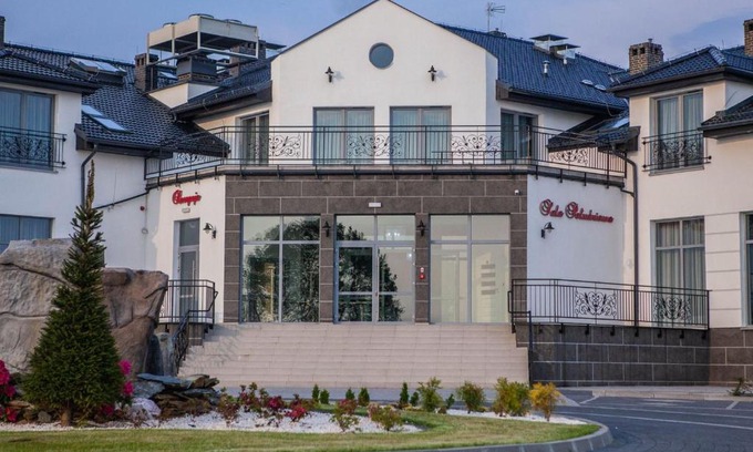 Pakosaw Bed & Breakfast | Różany Zakątek