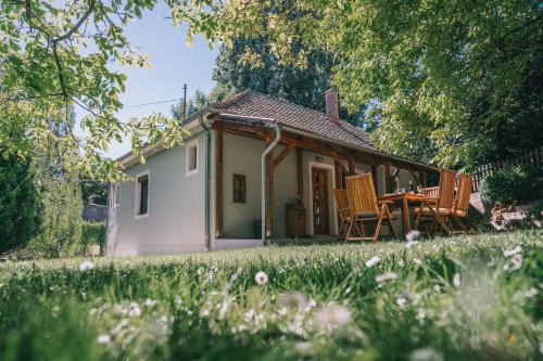 Szentkiralyszabadja House | Róka Porta