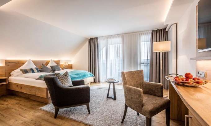 Ruhrberg Hotel | Rührberger Hof Hotel & Restaurant Grenzach-Wyhlen bei Basel
