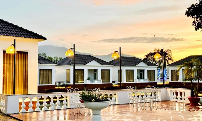 Tri Ton Resort | Rồng Vàng Resort