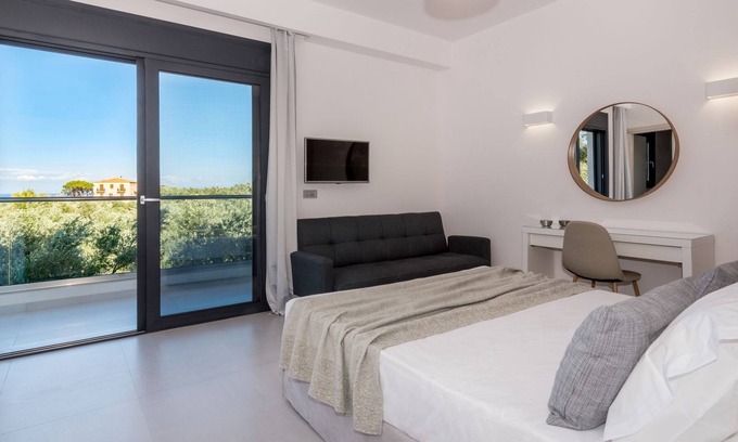 Amorgos Villa | R 983 Eros Luxury Villas with Espresso machine, BBQ & Sea view.