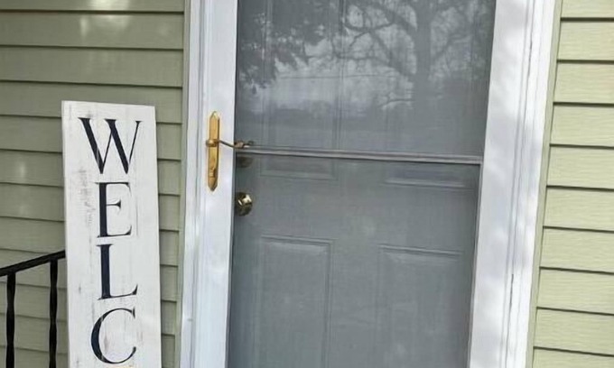 Detroit Lakes Cabin | R and M Escape