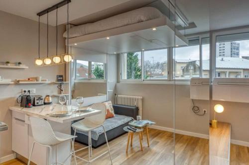 Secteur 4 Apartment | R'Apparts Studio Le Luxury N3