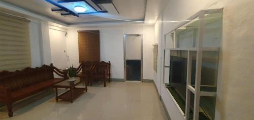 Aurora Apartment | R&G 1 Bedroom Apartment