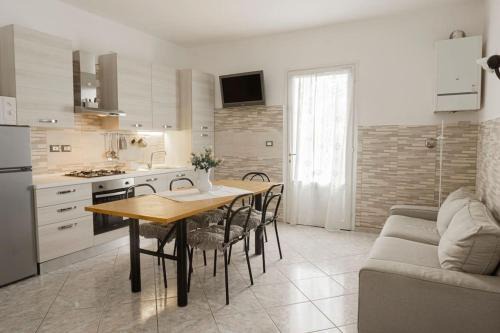Collecorvino Apartment | R-House - Appartamento