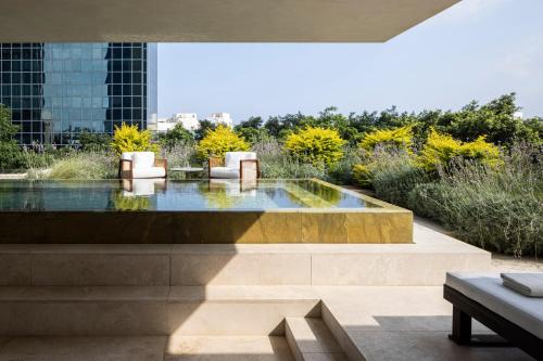 Tel Aviv Hotel | R48 Hotel and Garden