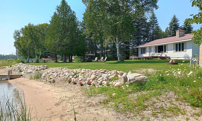 Chippewa County House | Raber Bay Retreat*Waterfront*Kayaks