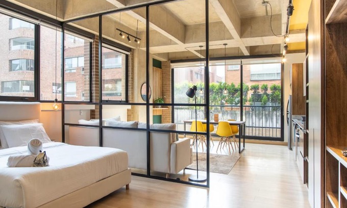 Chico Reservado Apartment | Radiant 1BR in Parque 93