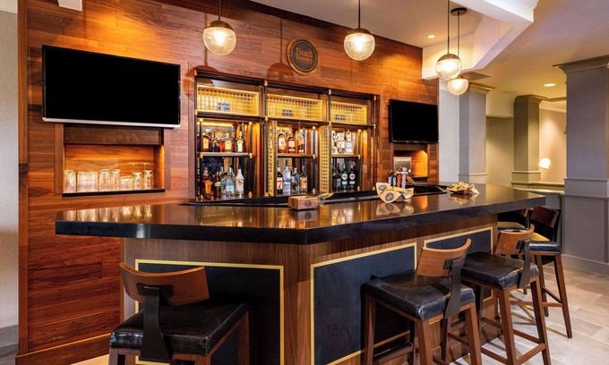 Fairview Heights Hotel | Radisson Hotel Fairview Heights - St. Louis
