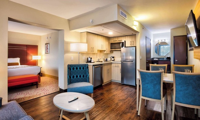Southfield Hotel | Radisson Hotel Southfield-Detroit