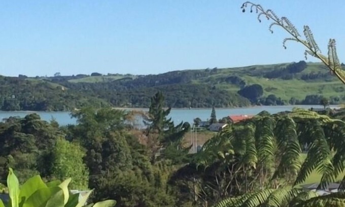 Raglan House | Raglan Beauty. Sun, Views, Nature - Walk to Town