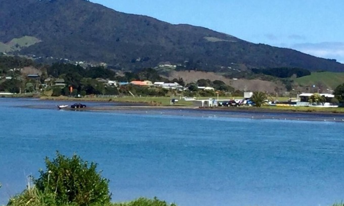 Raglan House | Raglan Holiday Home - Water and Mountain Views