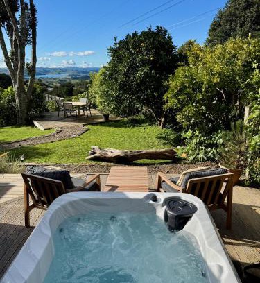 Raglan House | Raglan View Cottage