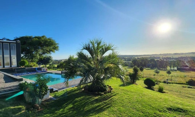 De Deur Villa | RaHa Soul Sanctuary - Entire Home
