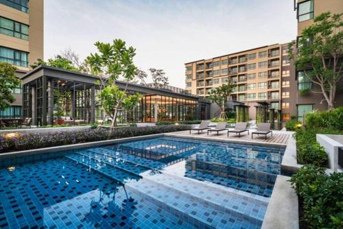 Cha-am Apartment | Rain Condo @ Cha Am-Huahin, Pool Access from room