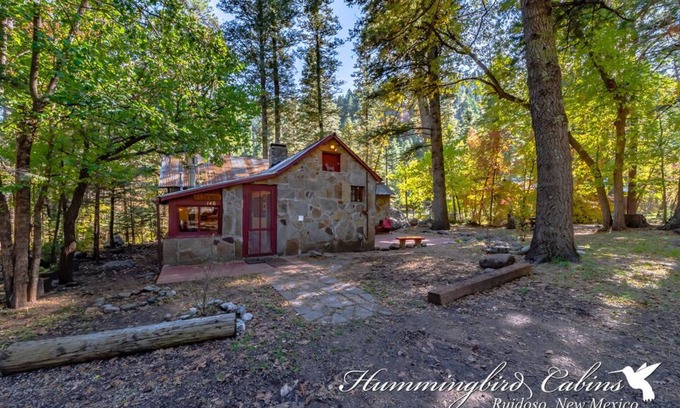 Ruidoso Cabin | Rainbow Oaks 'Free from Disturbance' a quiet haven on 3 acres and PET FRIENDLY