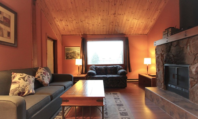Whistler Village Condo | Rainbow Suites by Whistler Retreats