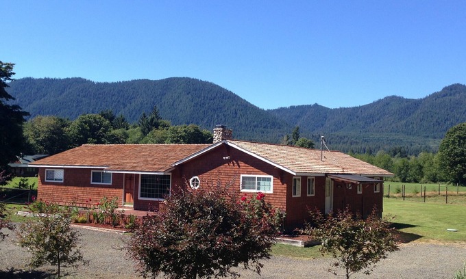 Quinault House | Rainforest Retreat - Welcome to Lake Quinault