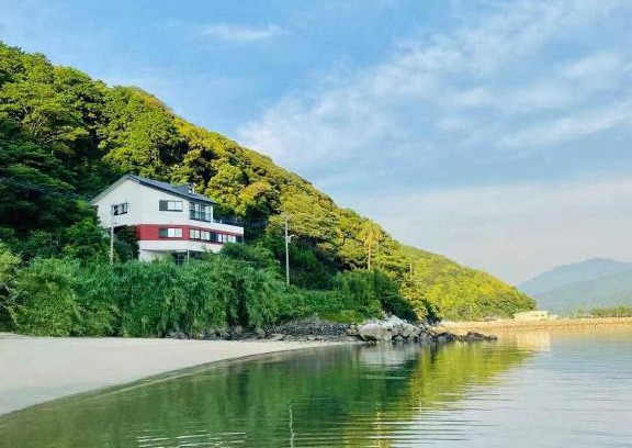 Itoshima House | Rakusansui Villa