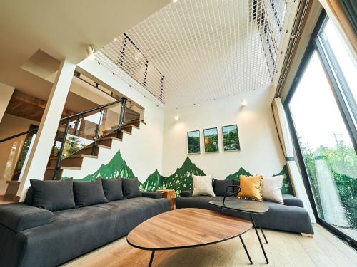 Hakone House | Rakuten STAY VILLA Hakone Sengokuhara South Wing 102 BBQ Terrace capacity of 10 persons