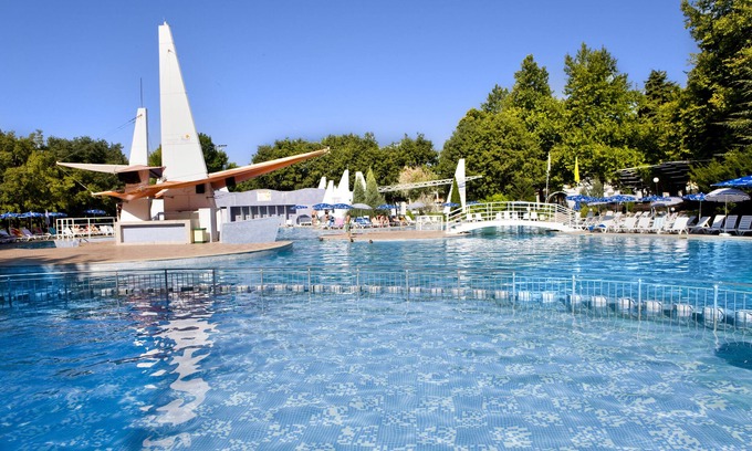 Albena Hotel | Ralitsa AquaClub Hotel & Aquapark