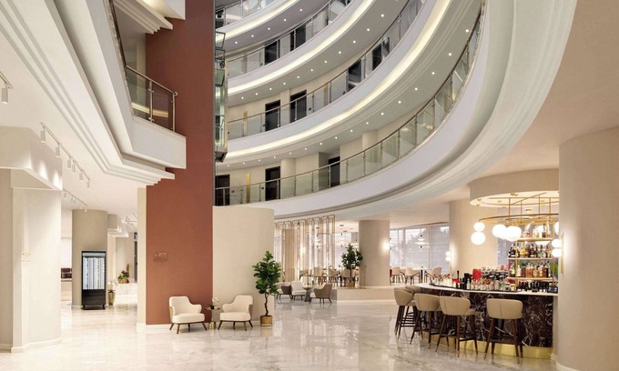 Otopeni Hotel | Ramada by Wyndham Bucharest Otopeni Airport