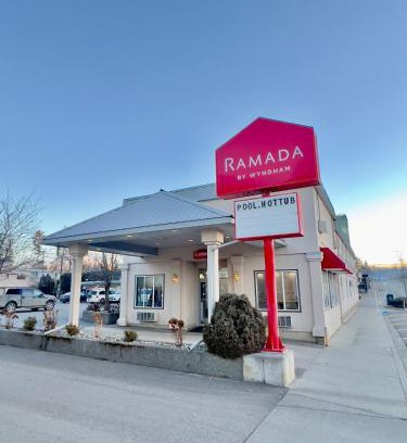 Quesnel Hotel | Ramada by Wyndham