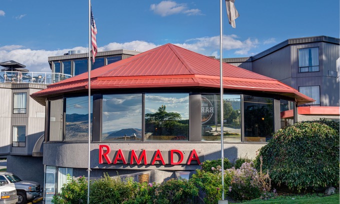Kamloops Hotel | Ramada by Wyndham Kamloops