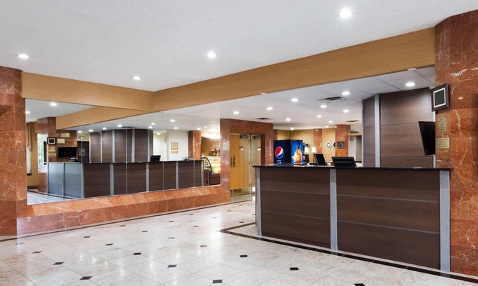 Newburgh Hotel | Ramada by Wyndham Newburgh/West Point