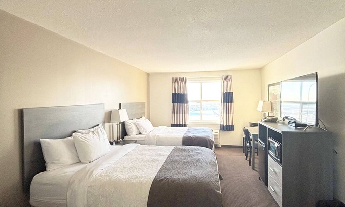 Sherwood Park Hotel | Ramada by Wyndham Sherwood Park