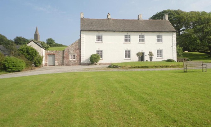 Rame Bed & Breakfast | Rame Barton Guest House and Pottery