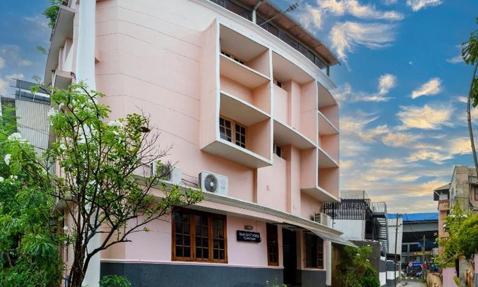Thiruvananthapuram Hotel | Rams Guest House Technopark