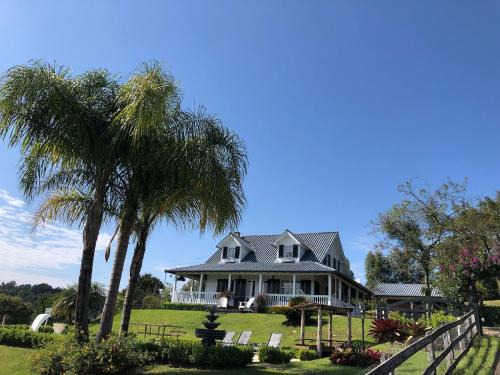 Lomba Grande Ski Chalet | Rancho SF Casa Texana