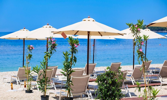 Himare Hotel | Rapos Resort Hotel