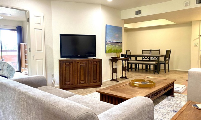Paradise Valley Village Condo | Rare 2 bedroom available in Anasazi Village, a gated residential community.