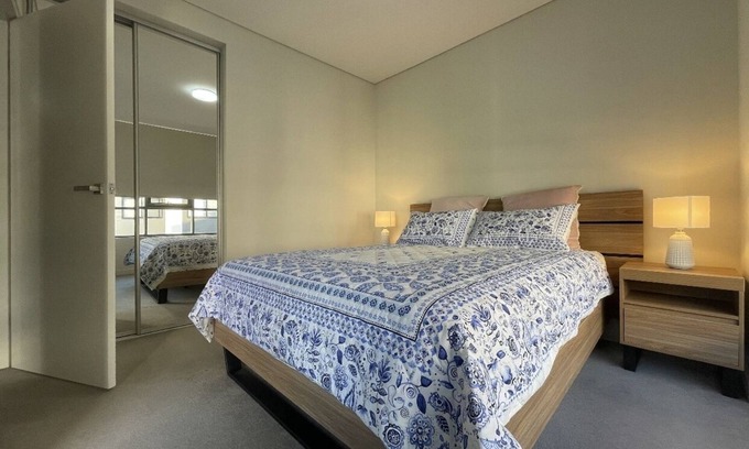 Lane Cove North Apartment | Rare spacious 1 bedroom + 1 office + Free parking