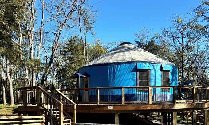 Shenandoah House | Rascally Rabbit Yurt - Shenandoah VA - Hot tub, wood burning fireplace, wifi