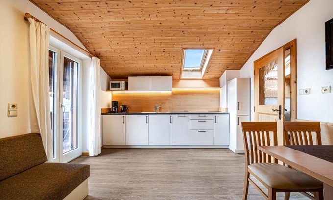 Lagundo Apartment | Rasnerhof Ferienwohnung Panorama