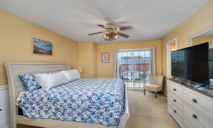 Myrtle Beach Condo | Rates Reduced - Cardinal Townhome #7 3 BR in Myrtle Beach