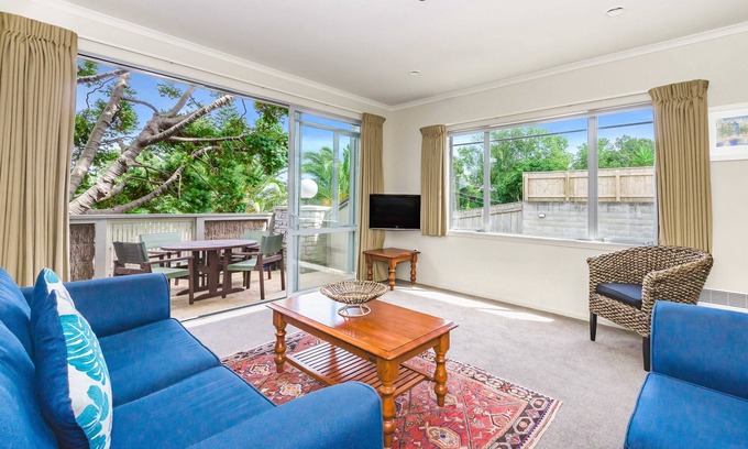Raumati Beach Apartment | Raumati Sands Resort