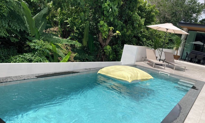 Rawai Villa | Rawai Luxury Pool Villa | 5 minutes to beach| Brand New 2 Bedroom Villa