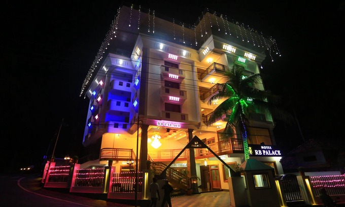 Neyyattinkara Hotel | RB Palace