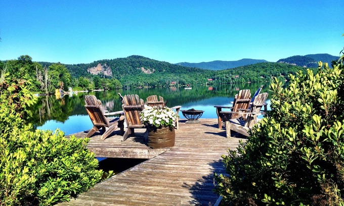 Lac Superieur Village Ski Chalet | RCNT Chalets / 5 bedroom Chalet with private spa