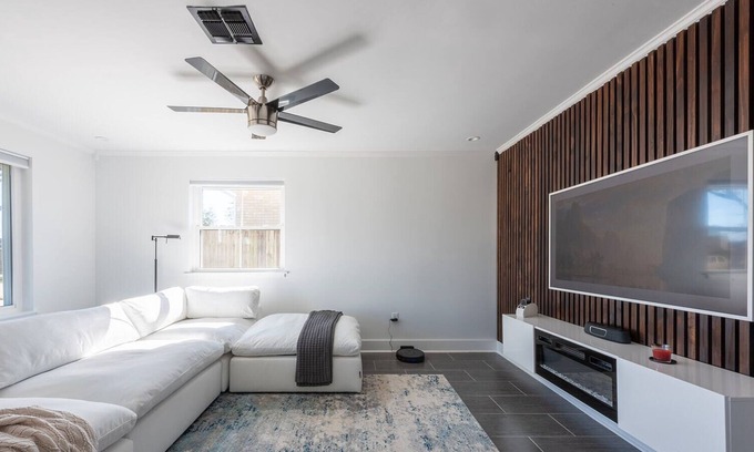 Kenner - Louis Armstrong International Airport House | RealStays By Infinity