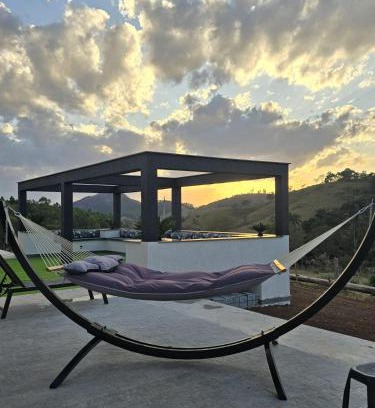 Itaguara House | Recanto JeJ Casa em Itaguara MG